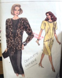 9956 VOG EZ SS-LS STRT PULLOVR DRESS,TIE OVERLAY PATTERN 8-18